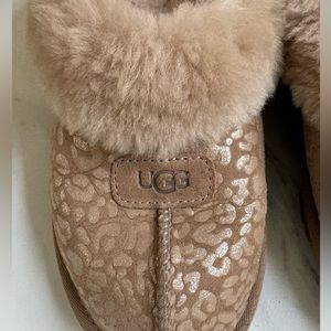 Ugg slippers